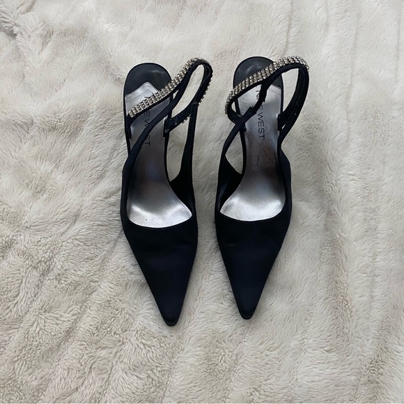 Nine West Black Satin Rhinestone Pointed Toe Slingback Heels Size 7 - Picture 2 of 11